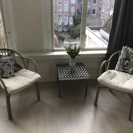 Bed and breakfast Frank's And Chong's Excellent Location Ámsterdam